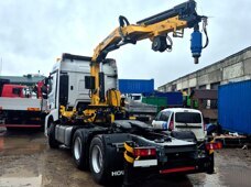 Тягач HOWO с КМУ XCMG